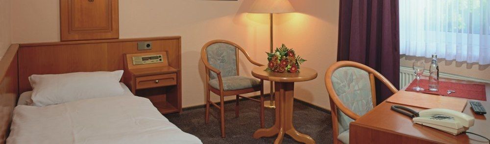 Kaerntner Stub'N Hotel Koenigslutter am Elm Ngoại thất bức ảnh